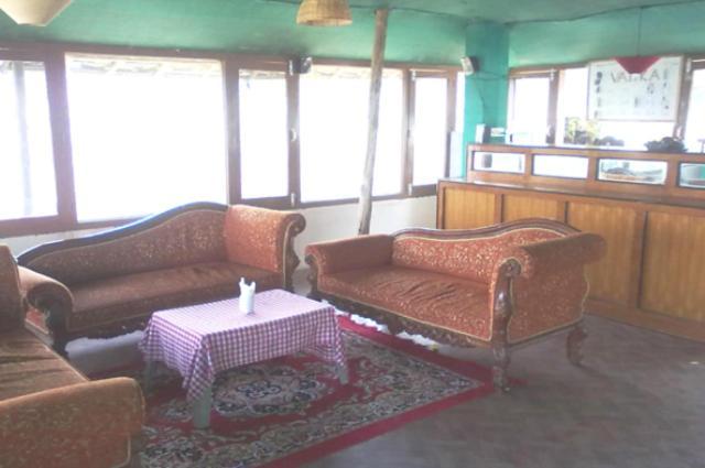 Oyo 43476 Vatika Resort Shimla Exterior photo